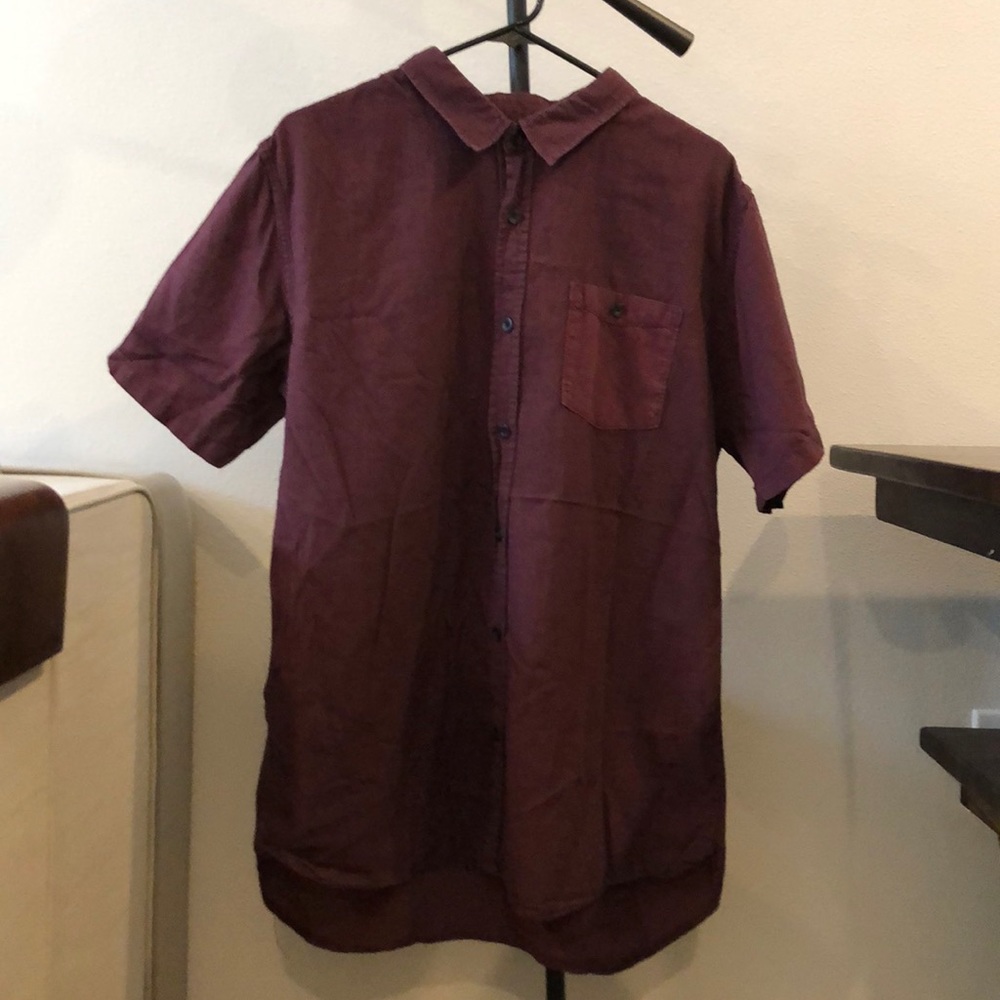 Men’s casual button down